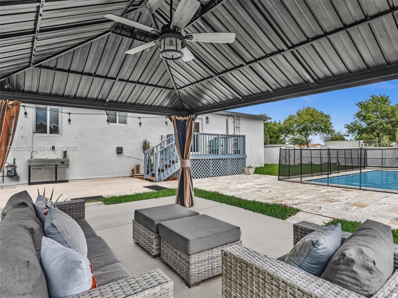 2401 SW 83rd Ave, Miami, FL 33155 Photo