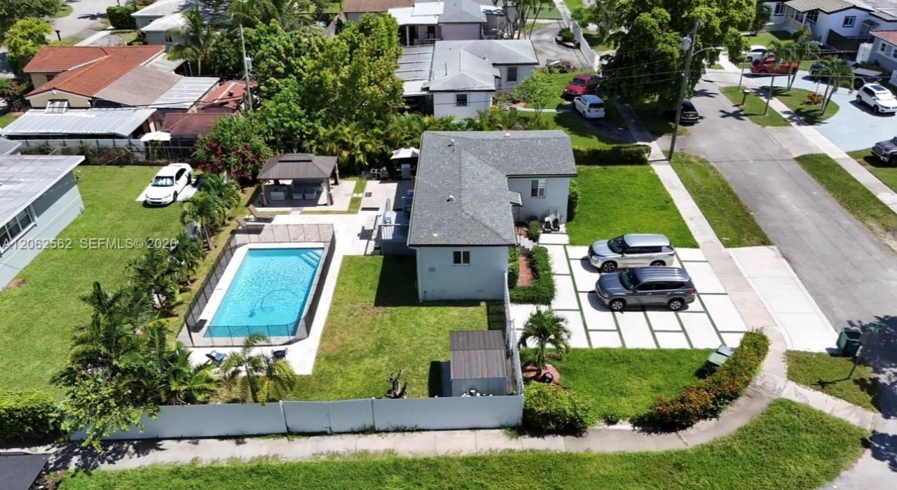 2401 SW 83rd Ave, Miami, FL 33155 Photo