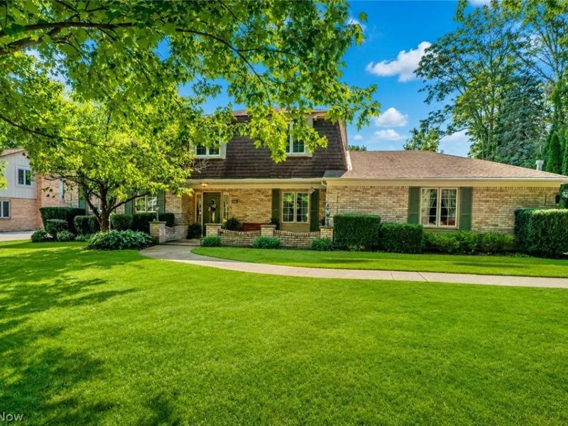 5036 Parkhaven Avenue NE, Canton, OH 44705 Photo 1