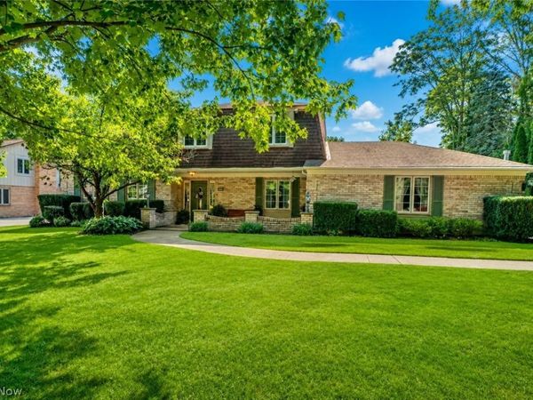 5036 Parkhaven Avenue NE, Canton, OH 44705