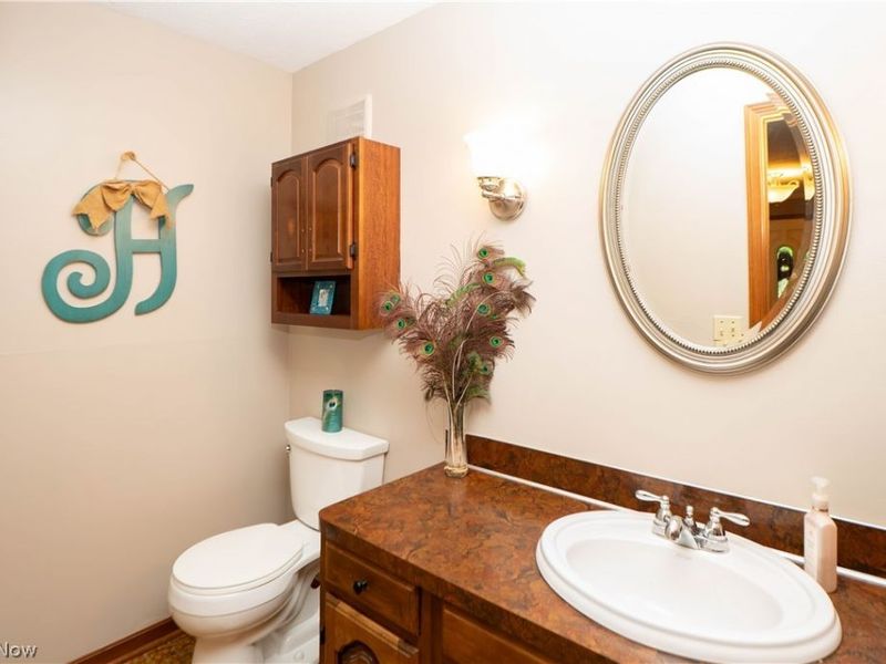 5036 Parkhaven Avenue NE, Canton, OH 44705 Photo 24