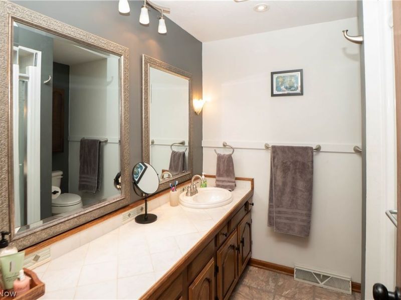 5036 Parkhaven Avenue NE, Canton, OH 44705 Photo 30