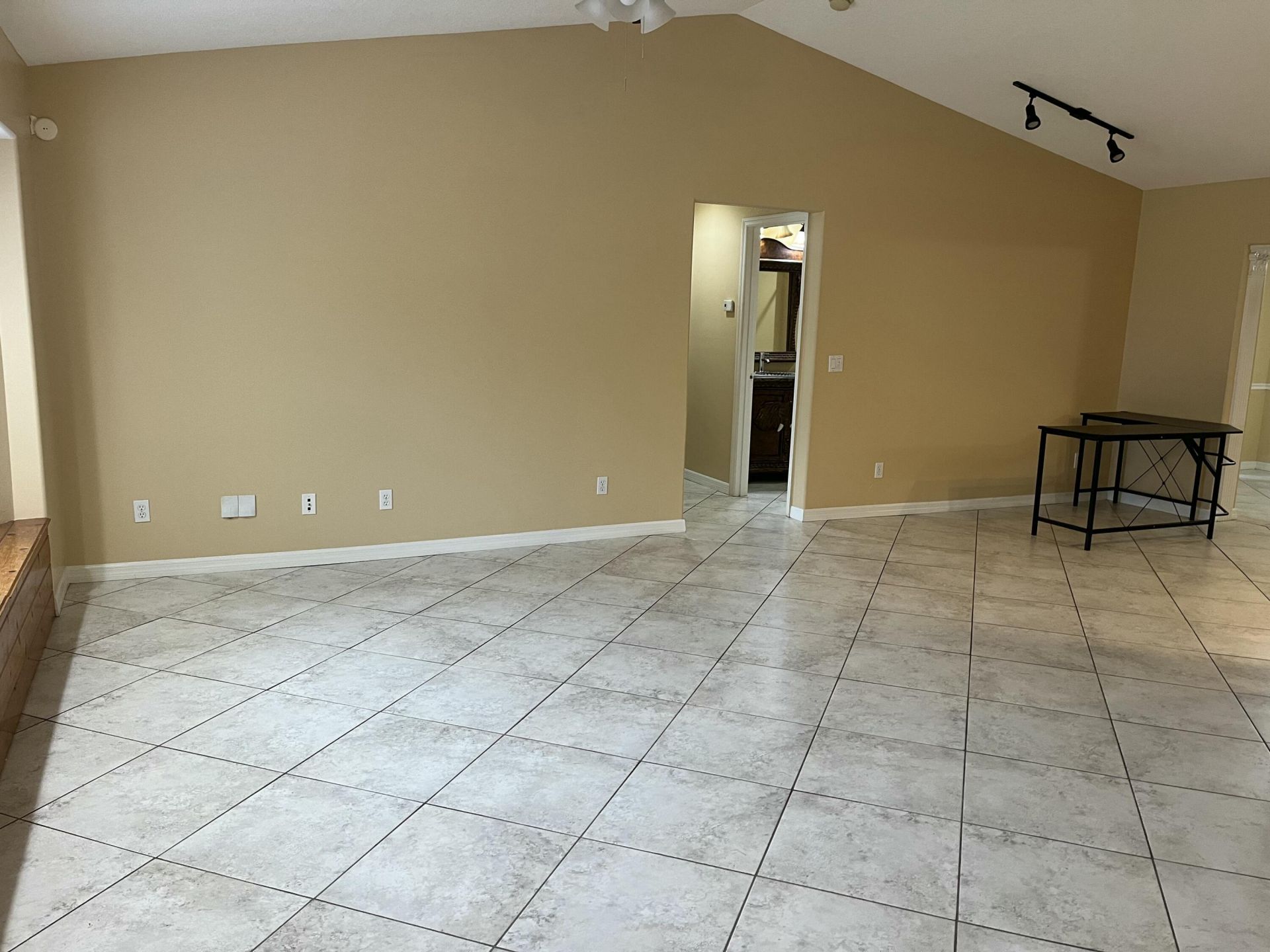 1073 SW Canary Terrace, Port Saint Lucie, FL 34953 Photo