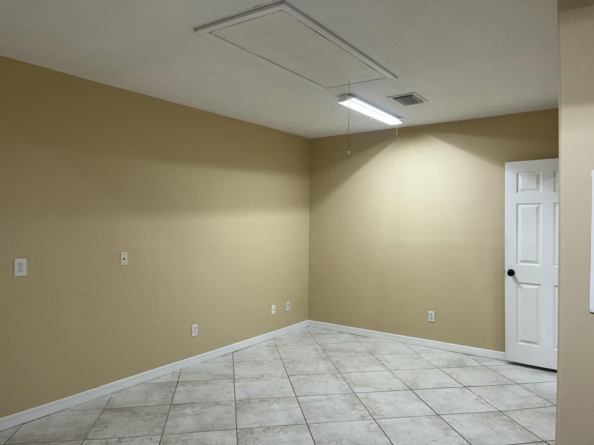 1073 SW Canary Terrace, Port Saint Lucie, FL 34953 Photo