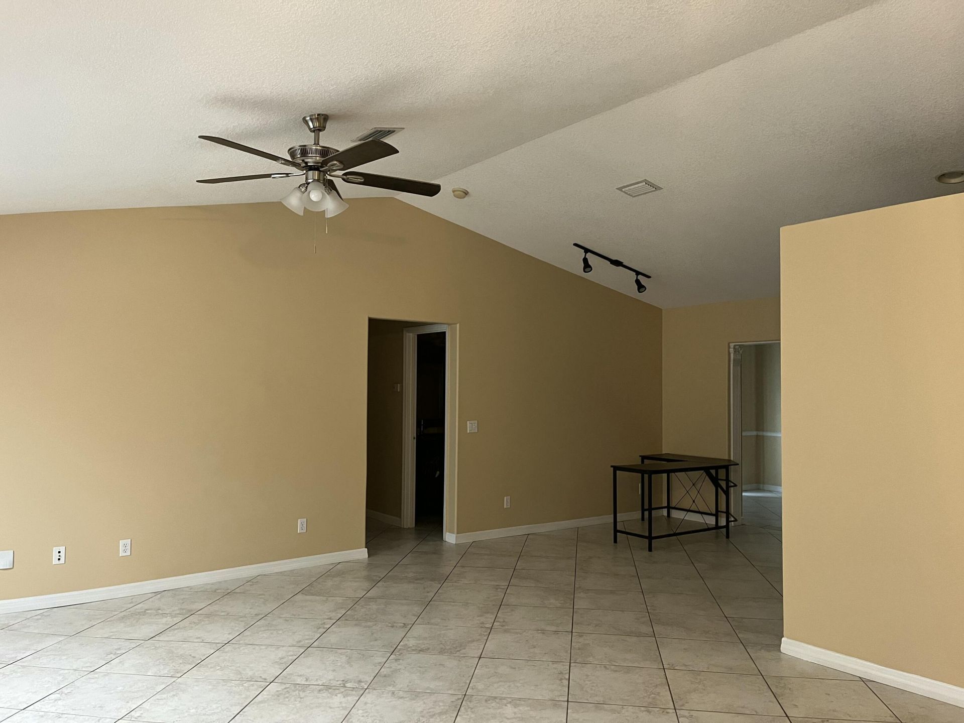 1073 SW Canary Terrace, Port Saint Lucie, FL 34953 Photo
