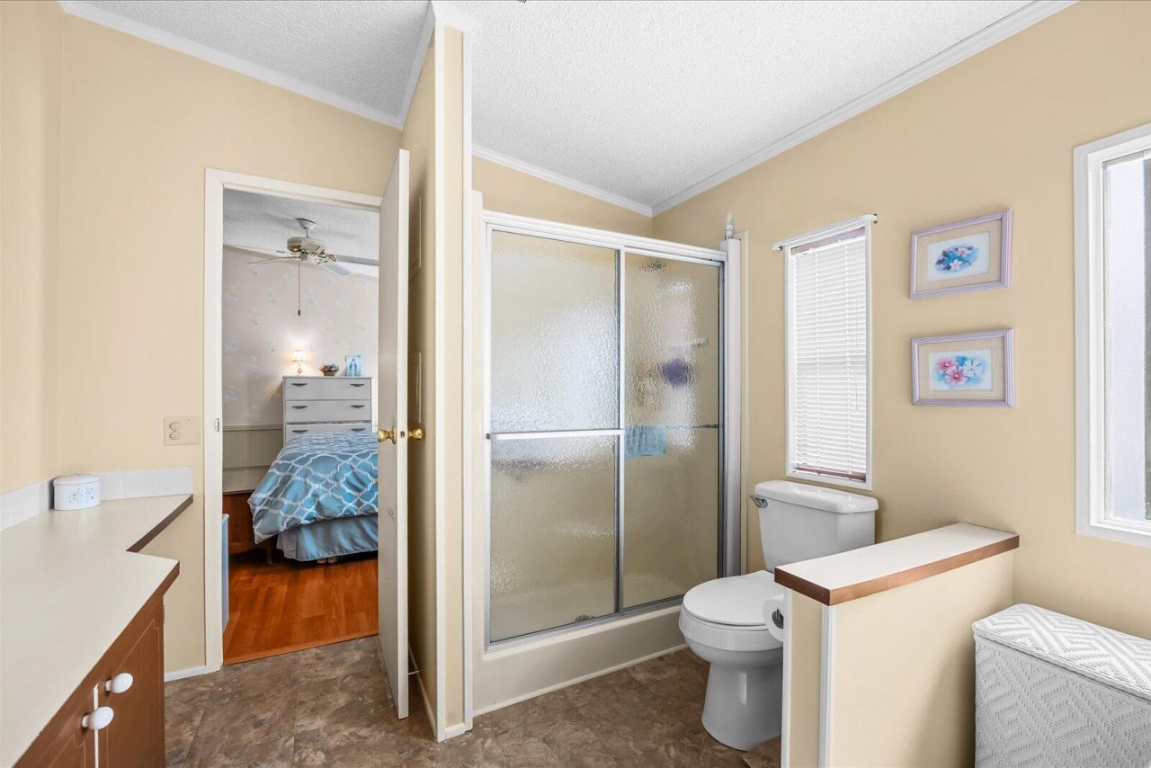 484 Tropical Isles Circle, Unit D-32, Fort Pierce, FL 34982 Photo