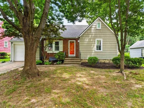 8407 Mercier Street, Kansas City, MO 64114