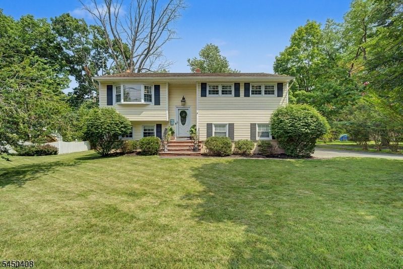 231 Greenwood Ave, Madison, NJ 07940 Main Photo
