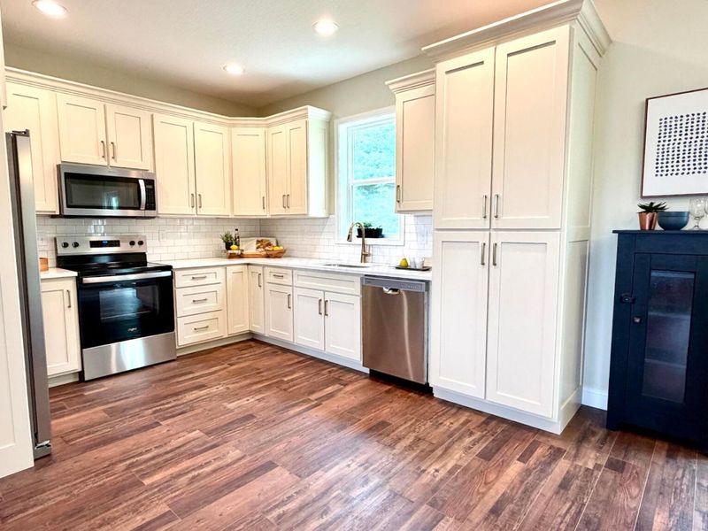 52 Pickett Court , Chillicothe, OH 45601 Photo 7