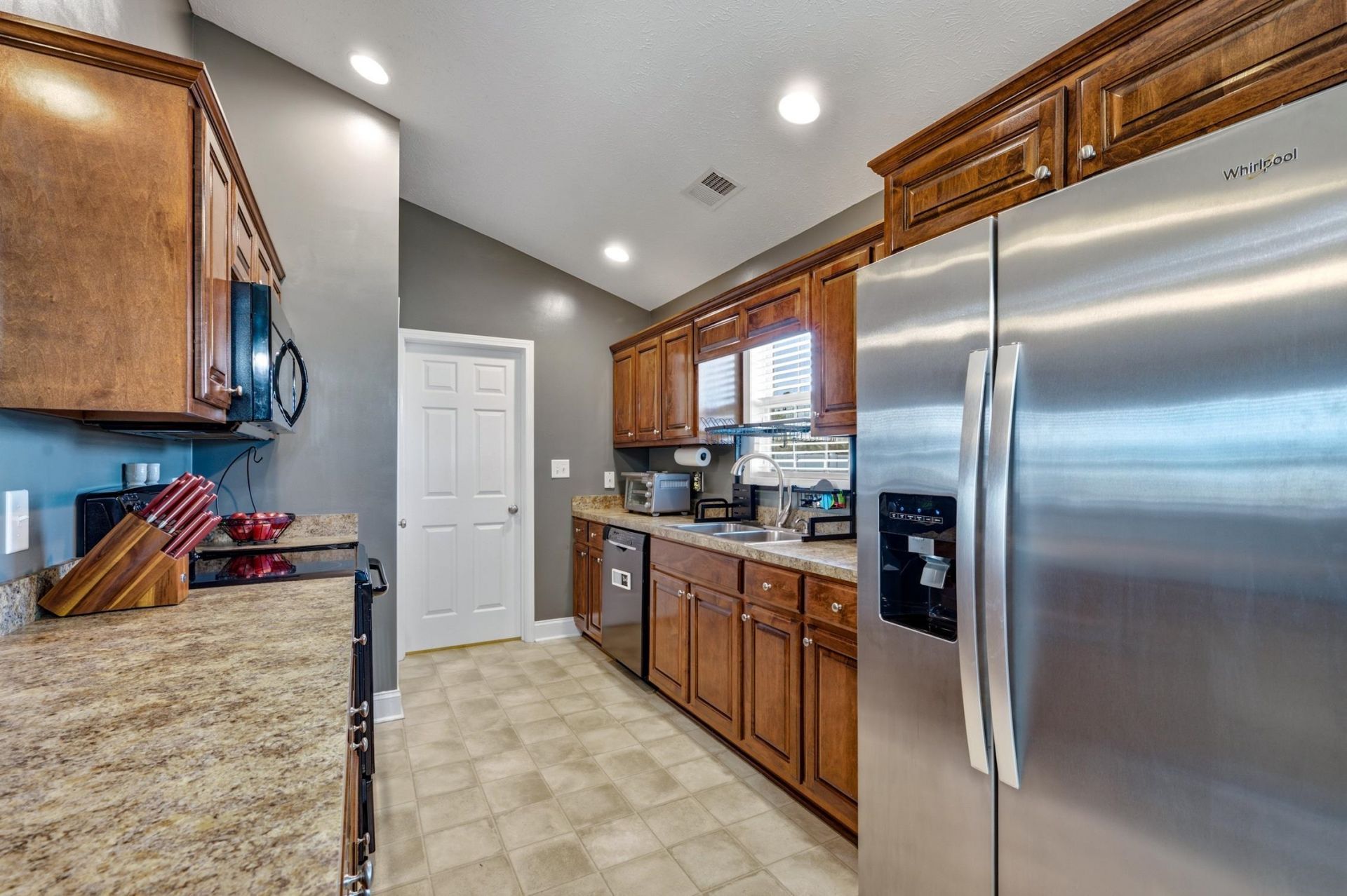 108 Blue Jacket Dr.  Photo 13