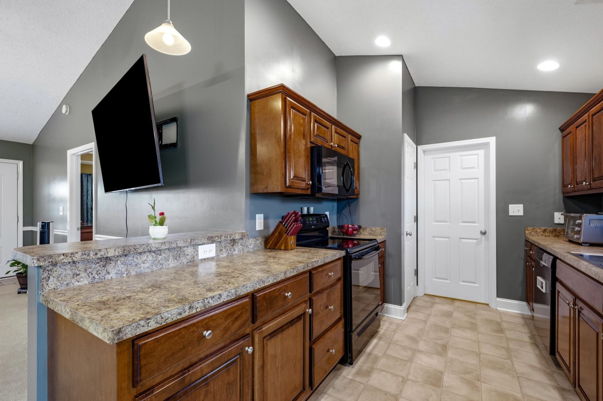 108 Blue Jacket Dr.  Photo 14