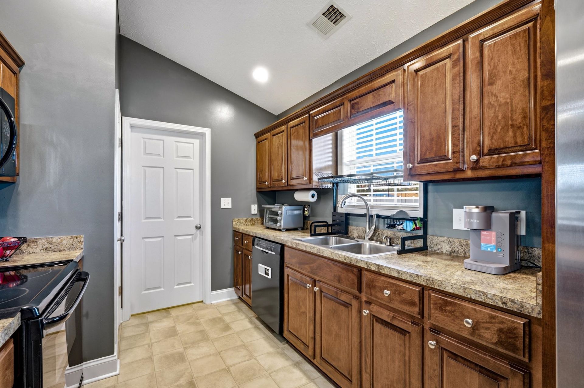 108 Blue Jacket Dr.  Photo 15