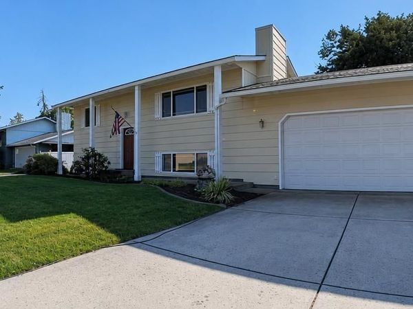 1204 N Warren Rd, Spokane Valley, WA 99216