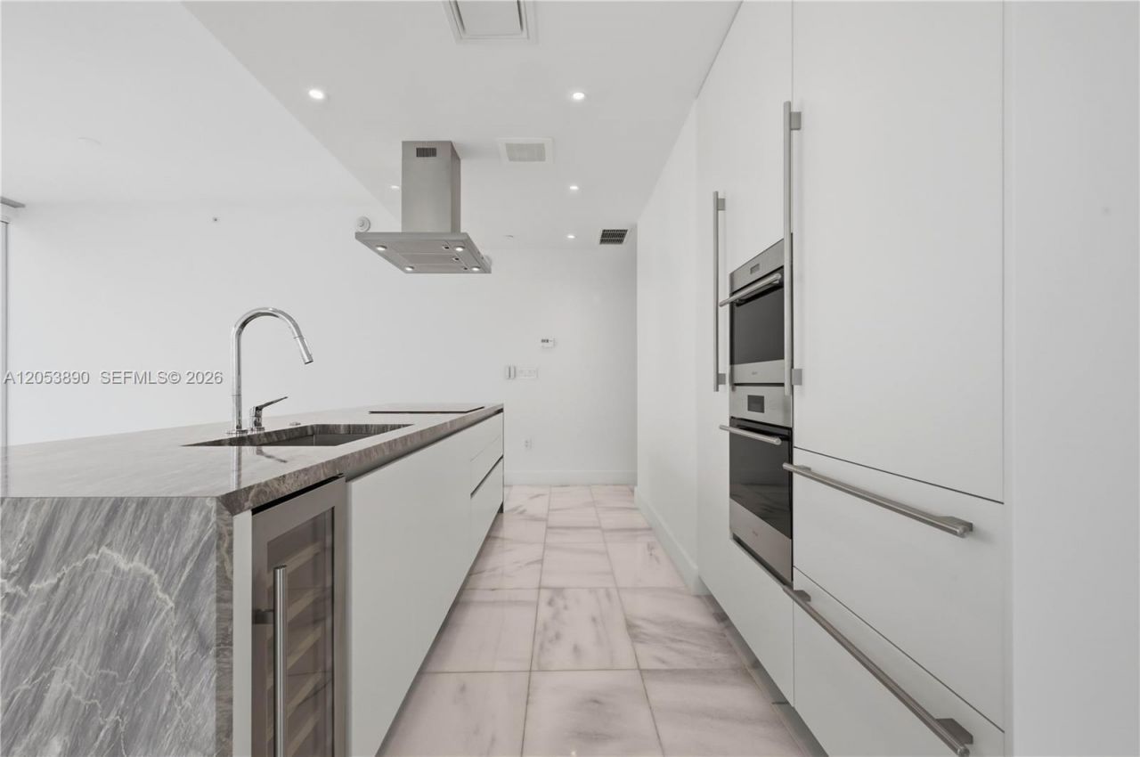 700 NE 26th Ter , Unit 1506, Miami, FL 33137 Photo