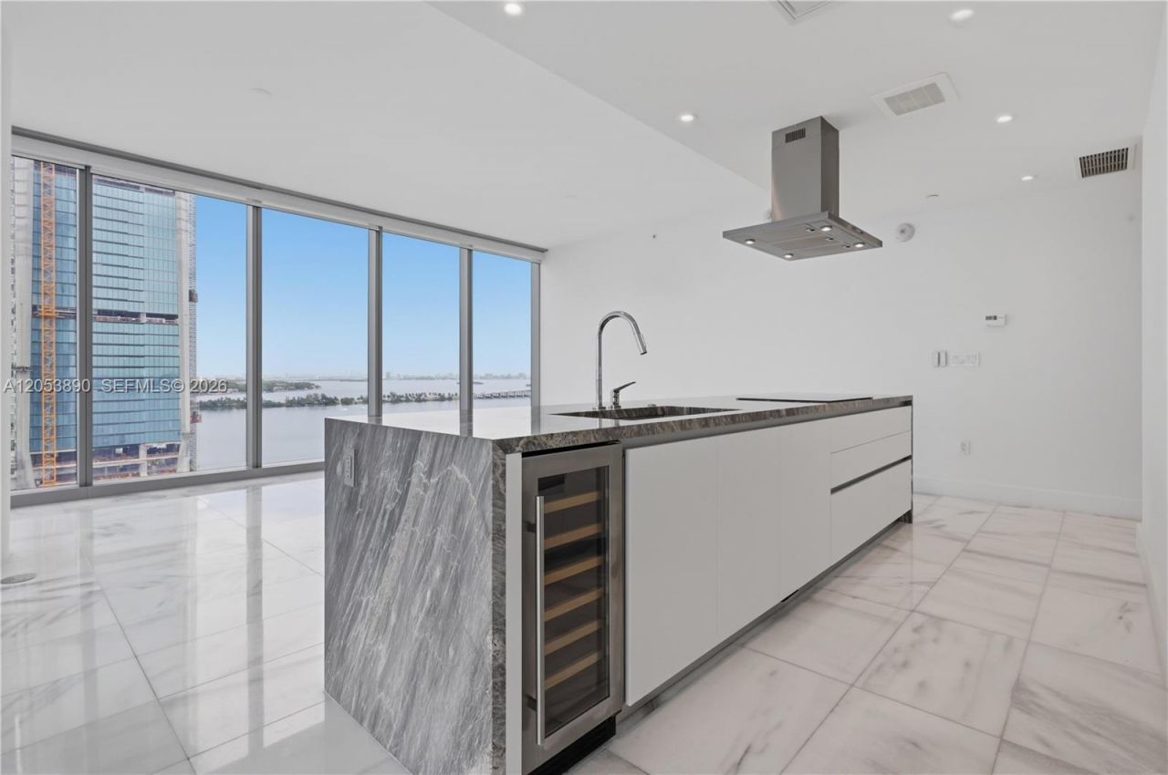700 NE 26th Ter , Unit 1506, Miami, FL 33137 Photo