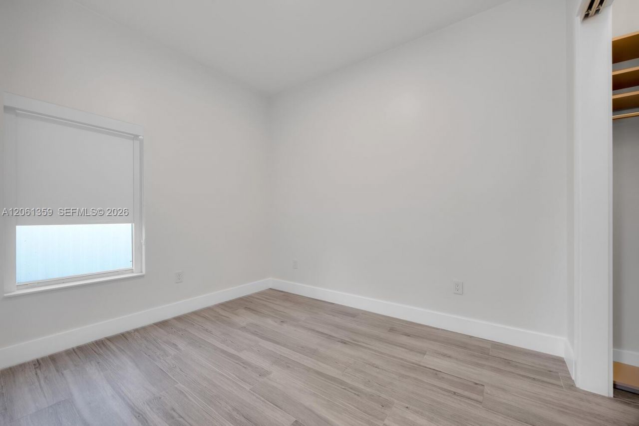 2426 SW 25th St , Unit 2426, Miami, FL 33133 Photo