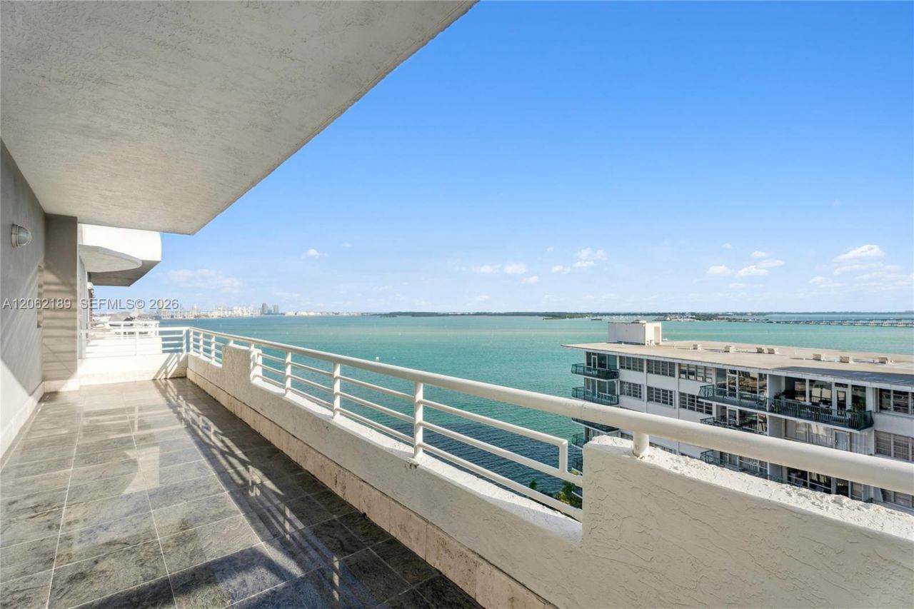 1402 Brickell Bay Dr, Unit 1601, Miami, FL 33131 Photo