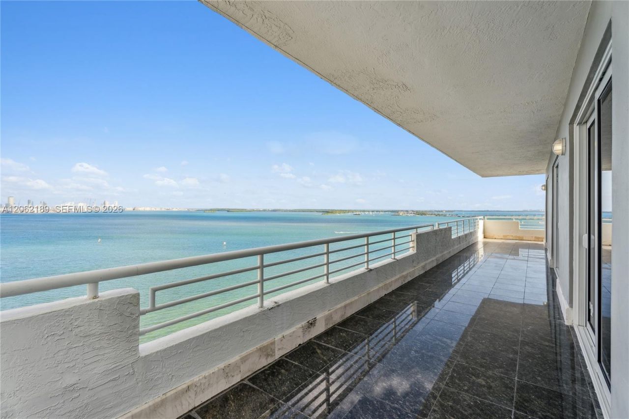 1402 Brickell Bay Dr, Unit 1601, Miami, FL 33131 Photo