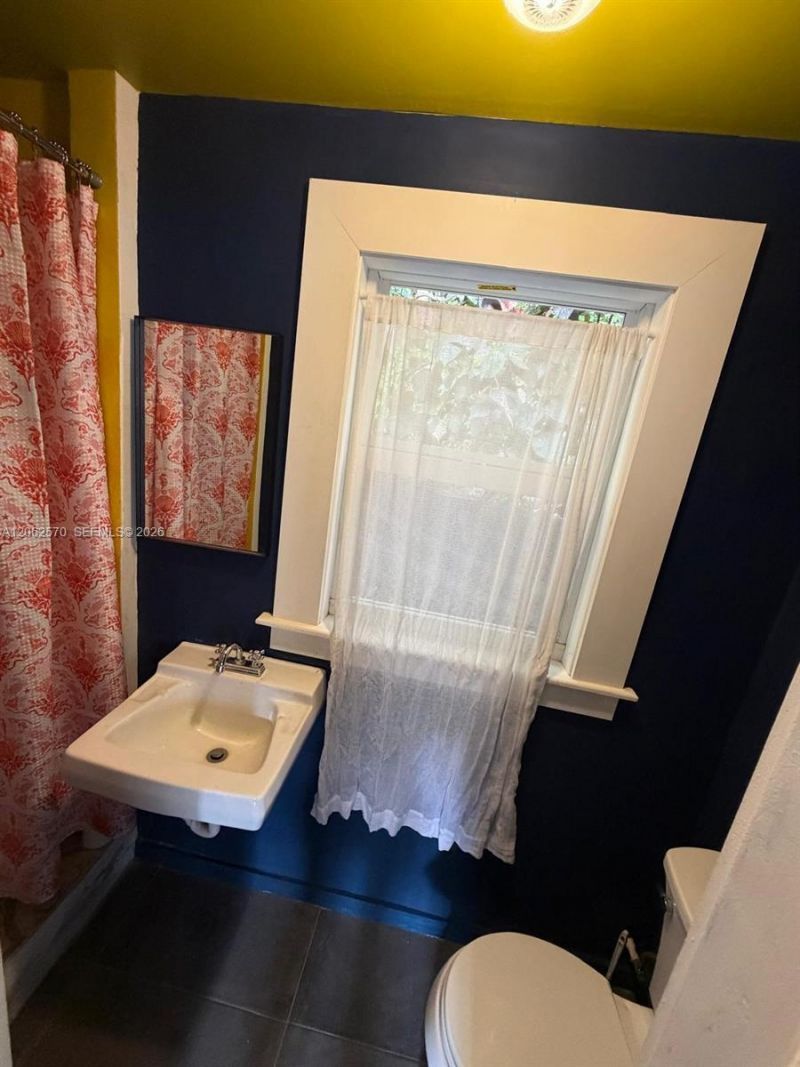 3447 Sheridan Ave, Unit 1, Miami Beach, FL 33140 Photo