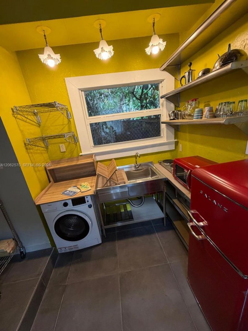 3447 Sheridan Ave, Unit 1, Miami Beach, FL 33140 Photo