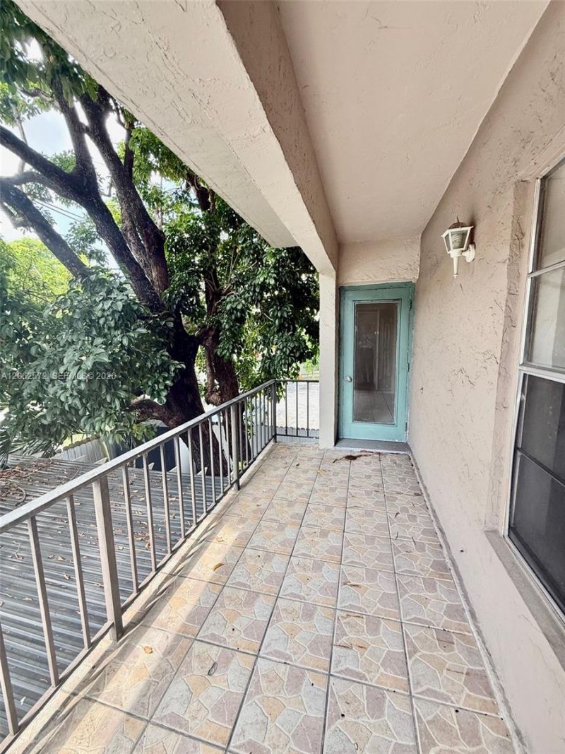 5625 W 20th Ave , Unit 215, Hialeah, FL 33012 Photo
