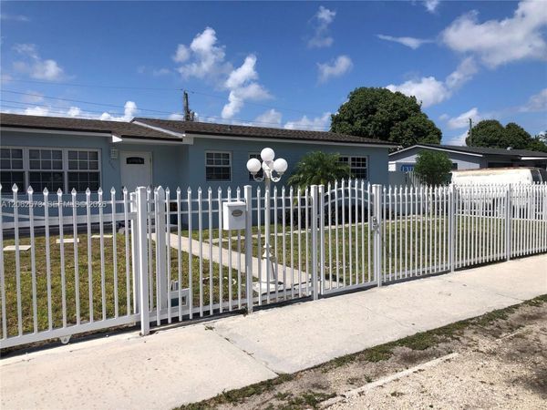 3061 NW 87th Ter , Miami, FL 33147