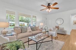 2204 N Dallerton Circle photo 4