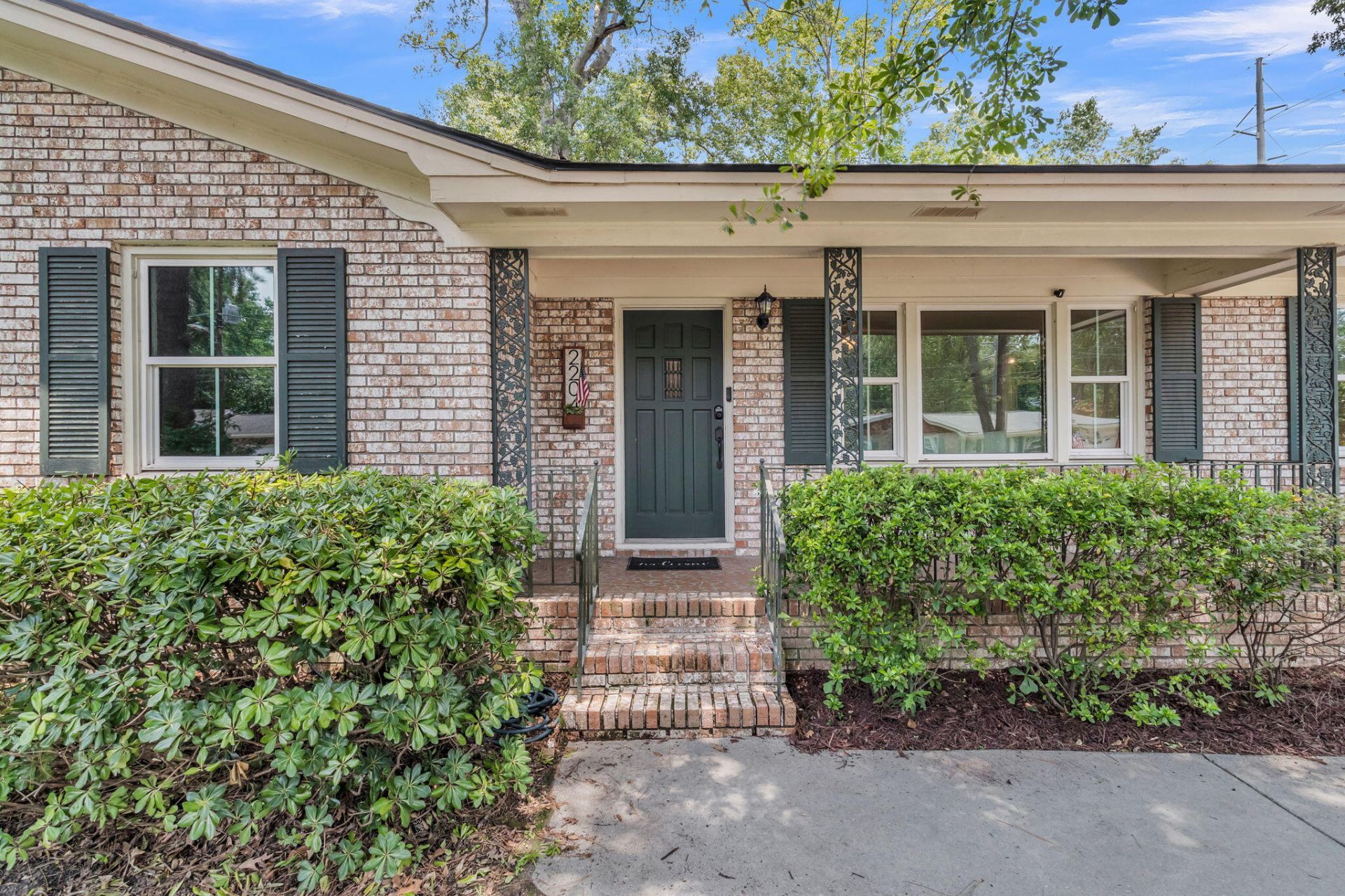 2204 N Dallerton Circle Photo 38