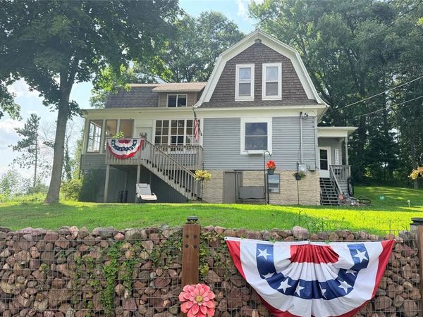 2022 Wheaton St, Chippewa Falls, WI 54729