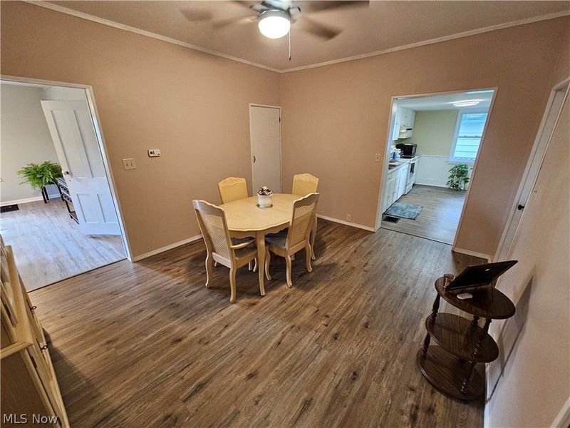 4489 W Prospect Street , Mantua, OH 44255 Photo 5