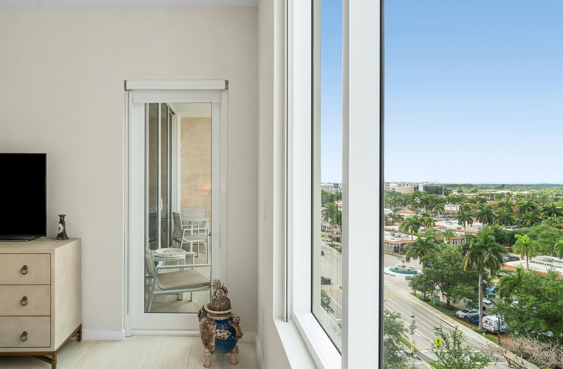 200 SE Mizner Boulevard, Unit 810, Boca Raton, FL 33432 Photo