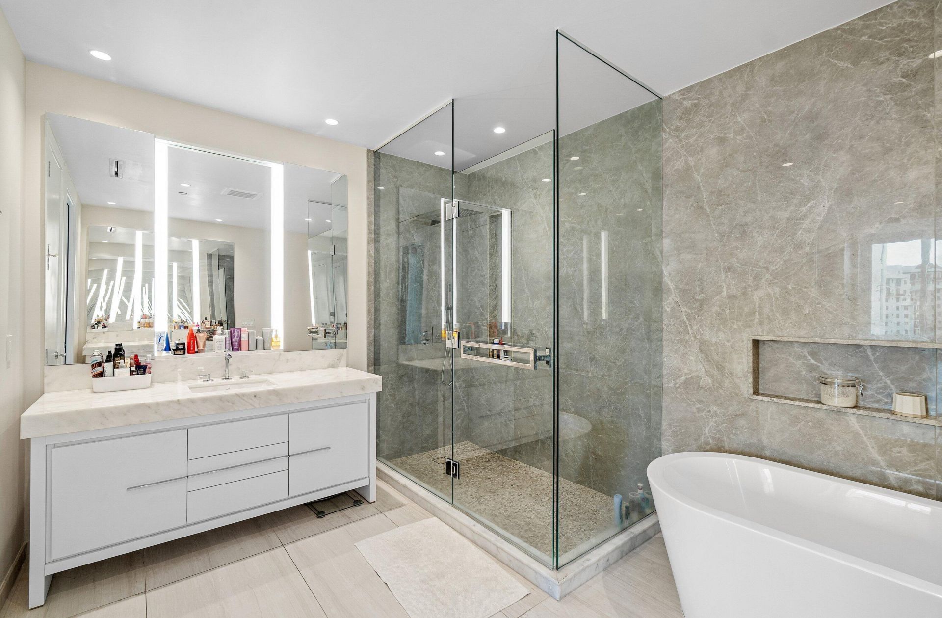200 SE Mizner Boulevard, Unit 810, Boca Raton, FL 33432 Photo