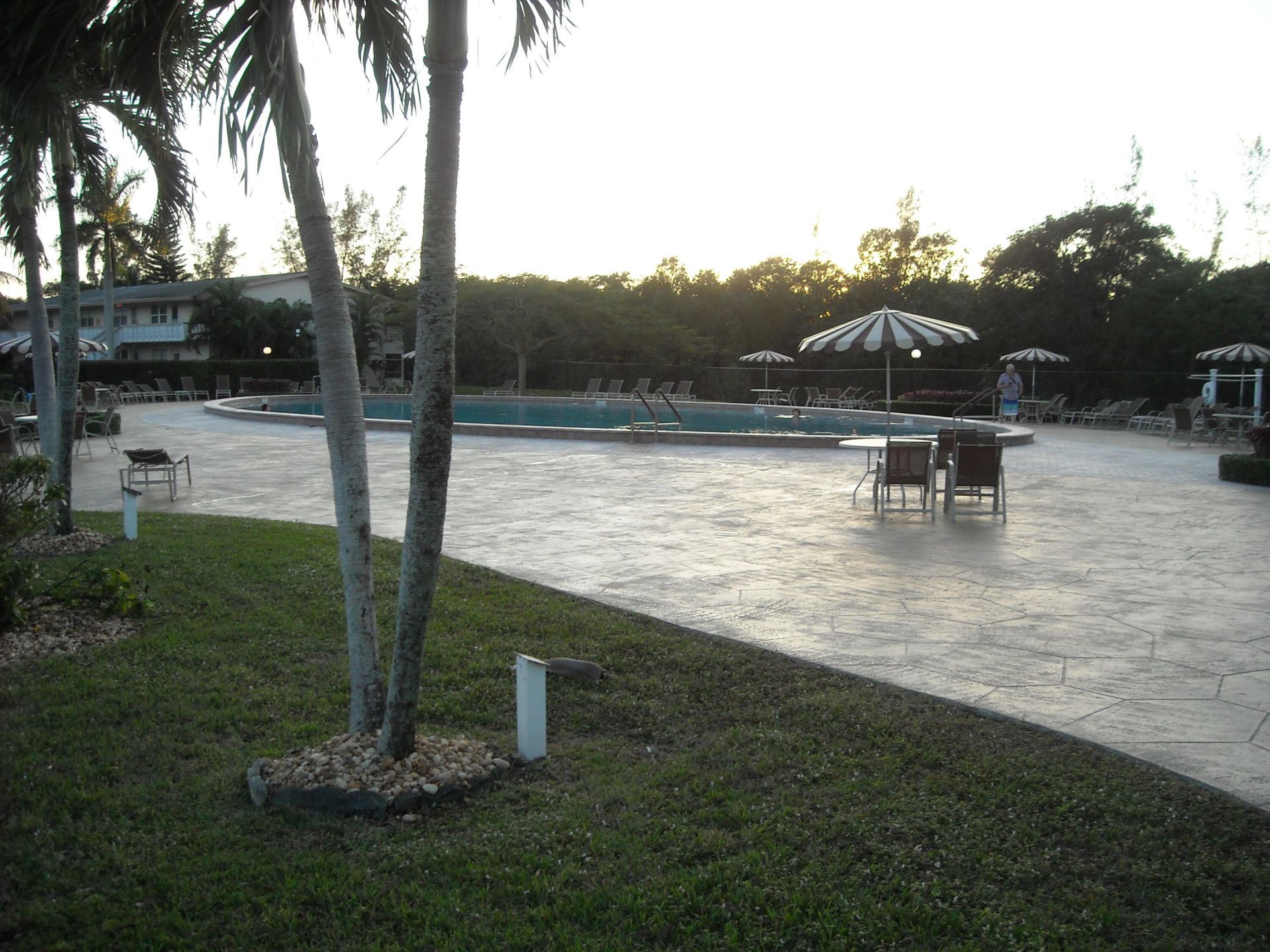 417 Windsor R, West Palm Beach, FL 33417 Photo