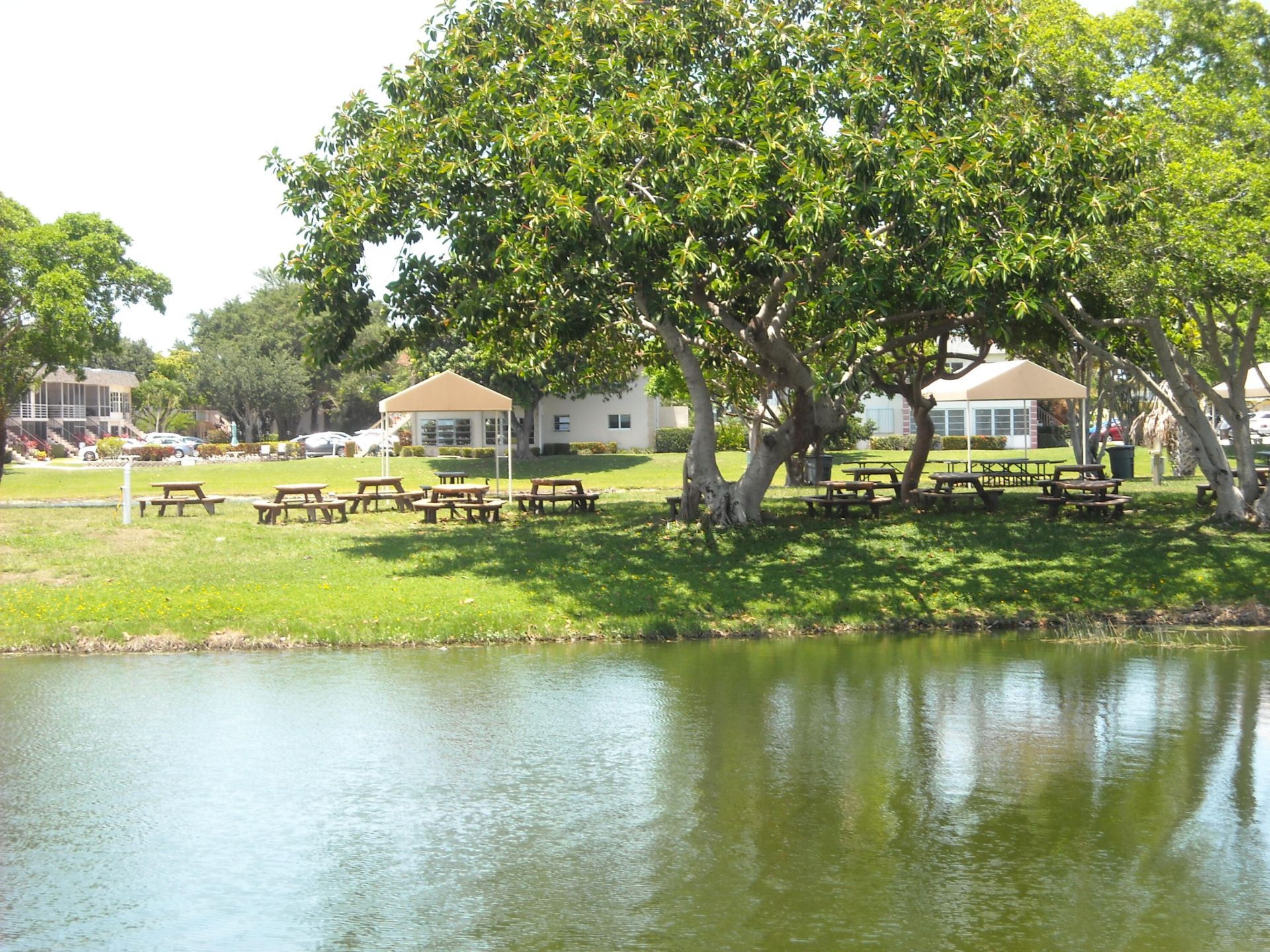 417 Windsor R, West Palm Beach, FL 33417 Photo