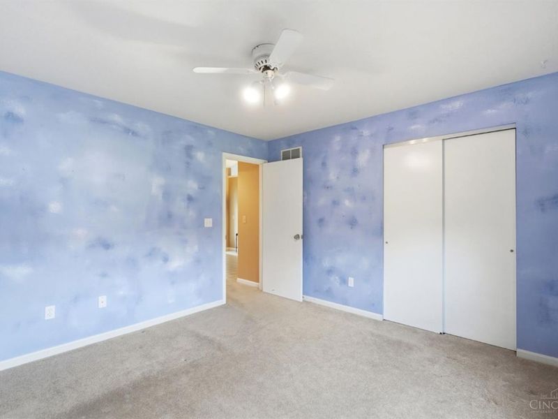 8255 Lakevalley Drive, Cincinnati, OH 45247 Photo 38