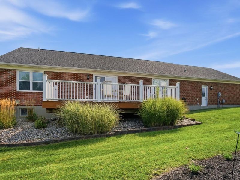 8255 Lakevalley Drive, Cincinnati, OH 45247 Photo 52