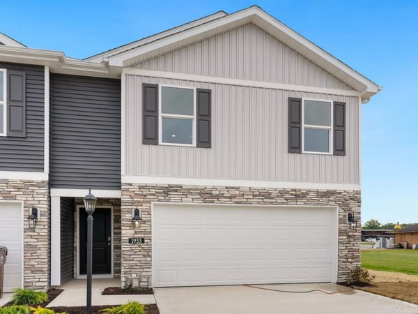 1933 Whispering Pines Drive, Defiance, OH 43512