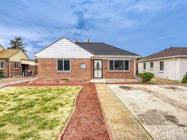 816 S Dale Court , Denver, CO 80219