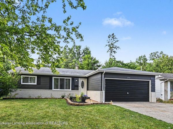 2910 Gibson Street, Lansing, MI 48911
