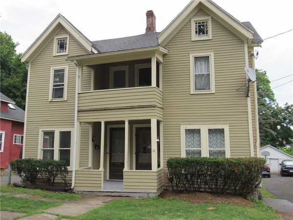 86 Phelps Street , Unit 84, Lyons, NY 14489