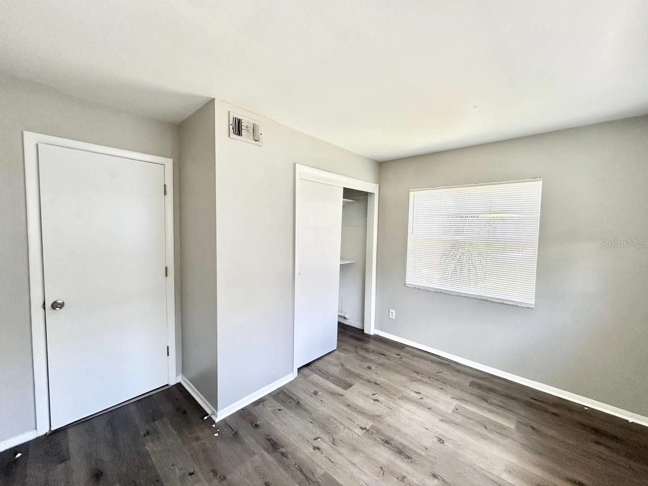 673 59th Street S, Saint Petersburg, FL 33707 Photo