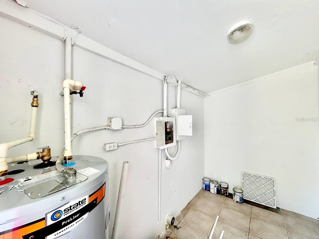 673 59th Street S, Saint Petersburg, FL 33707 Photo