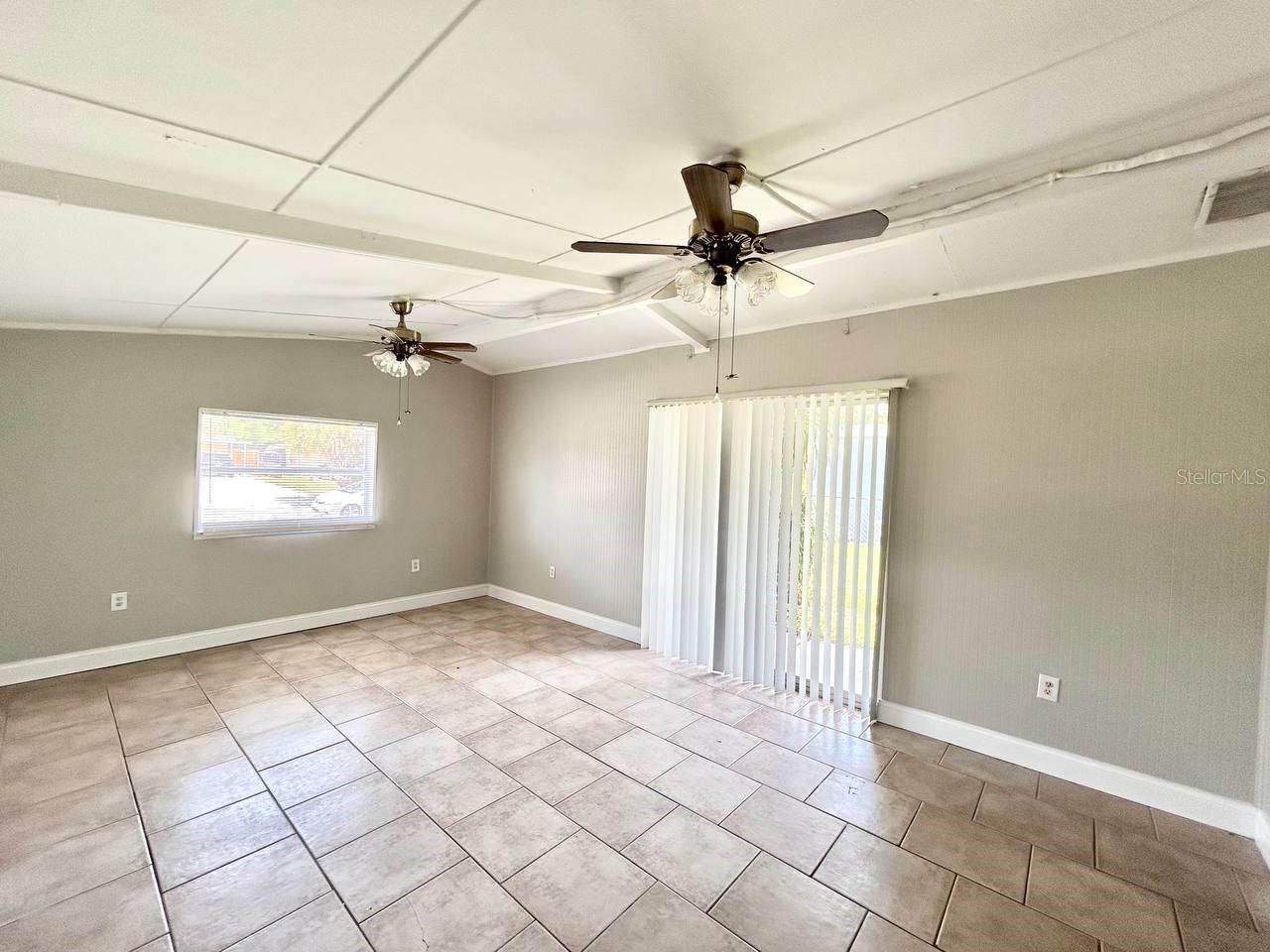 673 59th Street S, Saint Petersburg, FL 33707 Photo