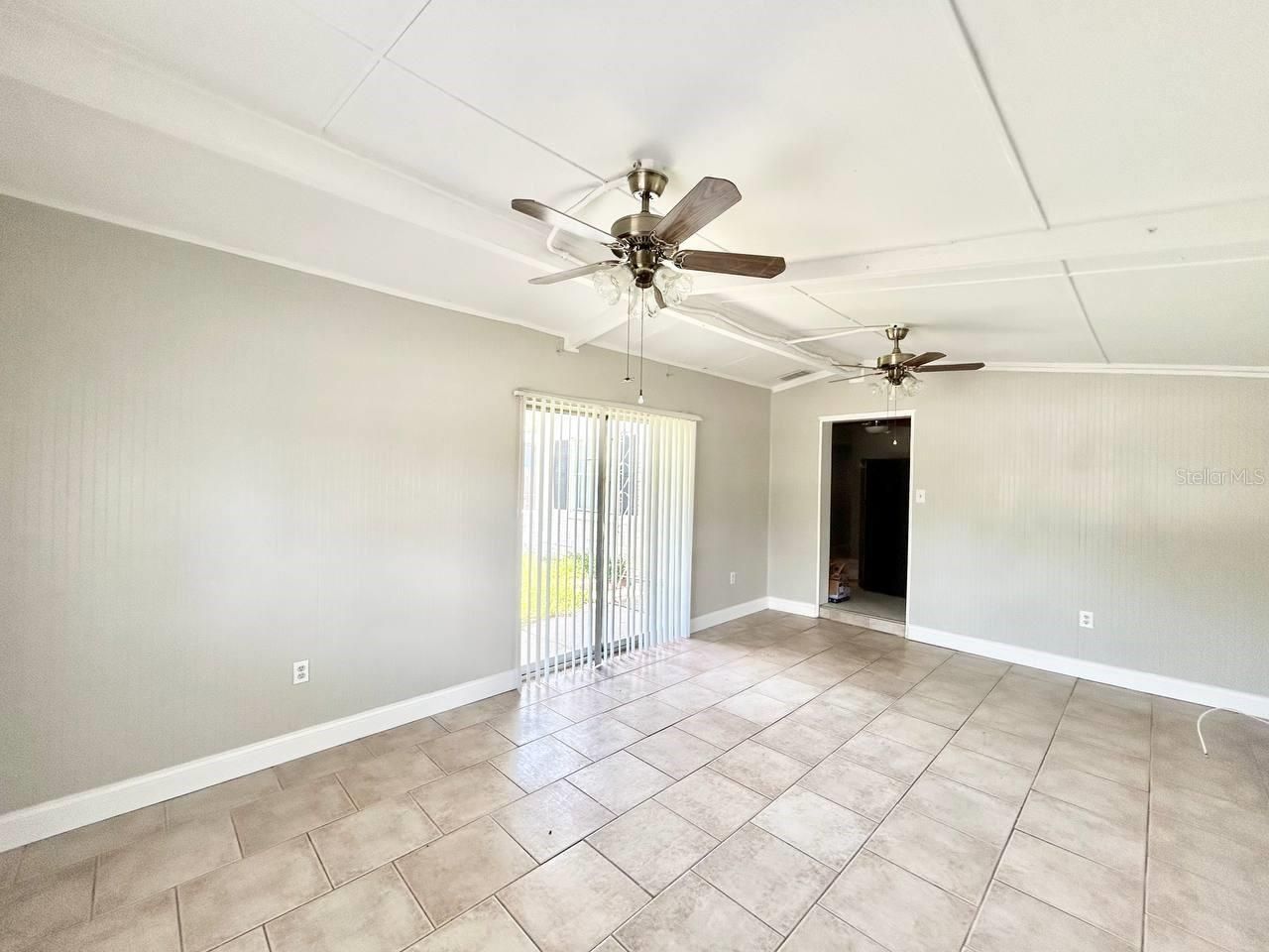 673 59th Street S, Saint Petersburg, FL 33707 Photo