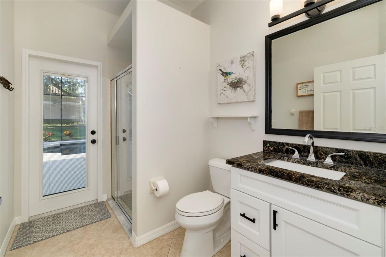 4255 67th Avenue Circle E, Sarasota, FL 34243 Photo