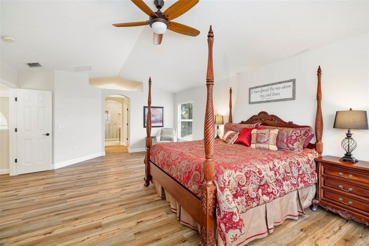 4255 67th Avenue Circle E, Sarasota, FL 34243 Photo