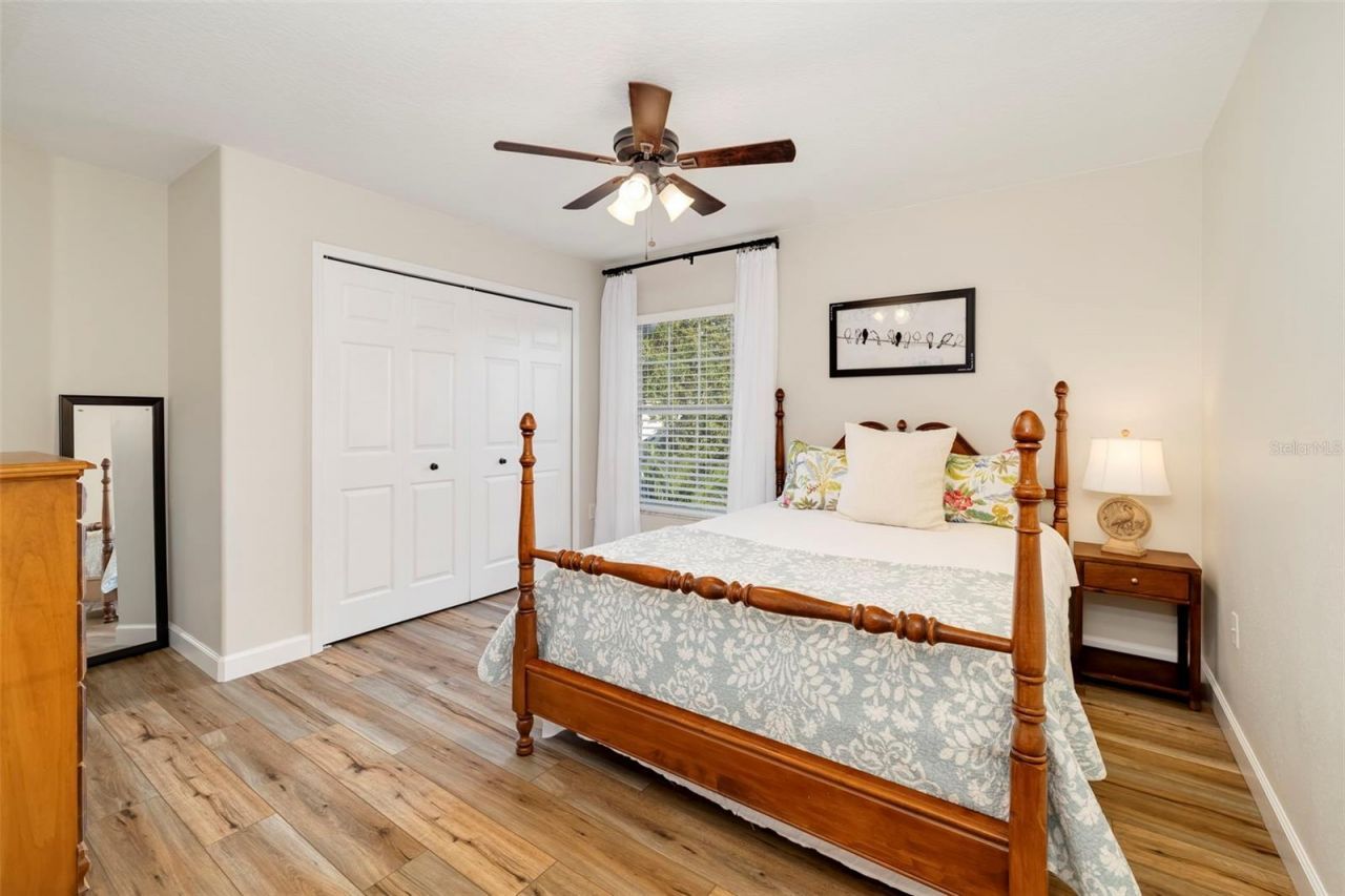 4255 67th Avenue Circle E, Sarasota, FL 34243 Photo