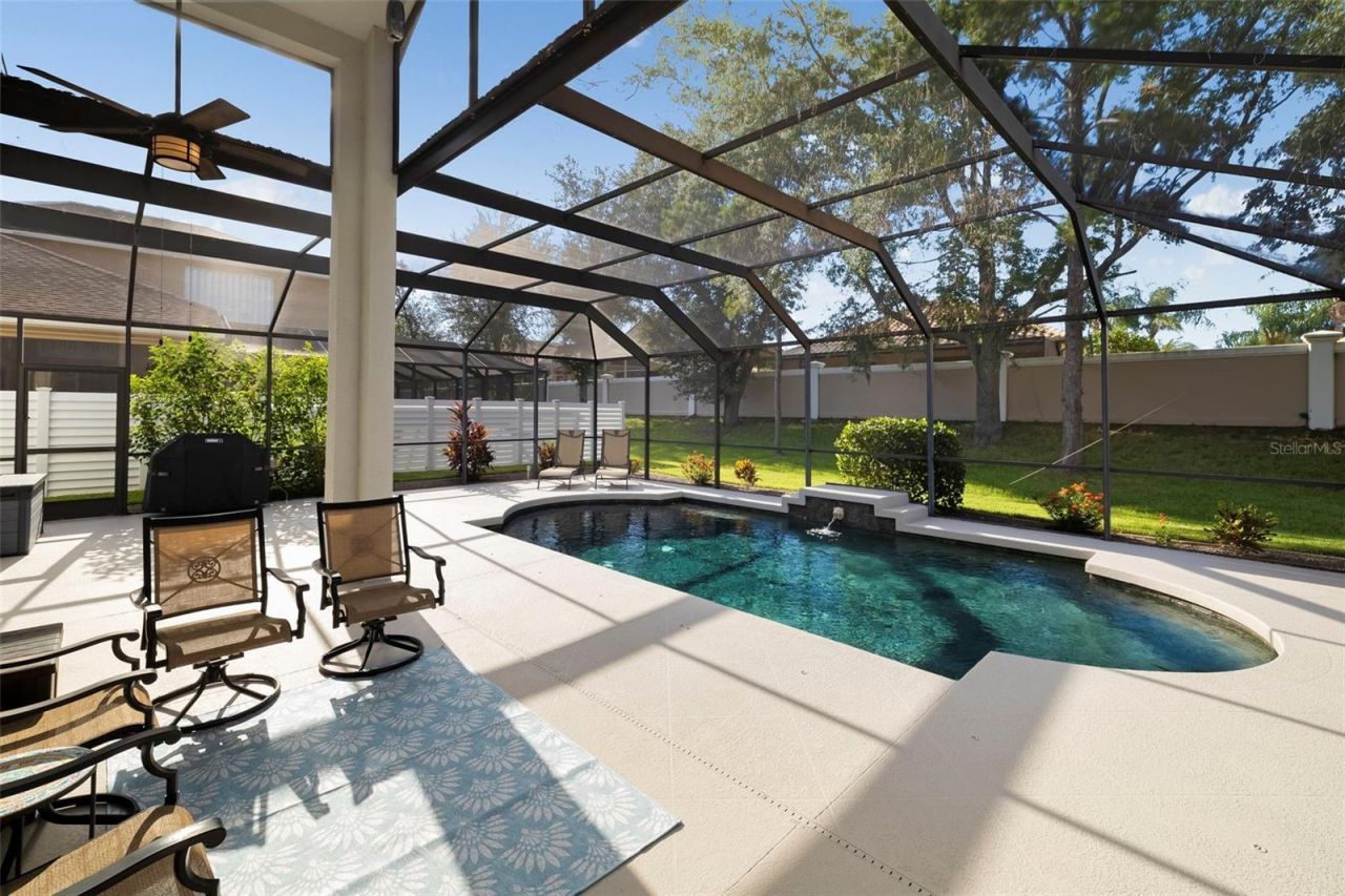 4255 67th Avenue Circle E, Sarasota, FL 34243 Photo