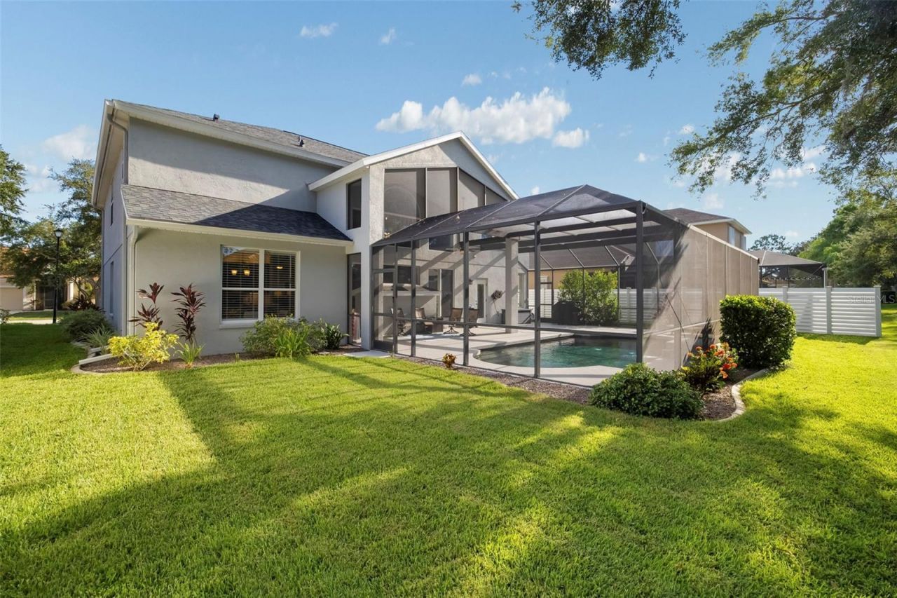 4255 67th Avenue Circle E, Sarasota, FL 34243 Photo