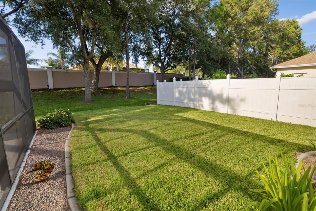 4255 67th Avenue Circle E, Sarasota, FL 34243 Photo